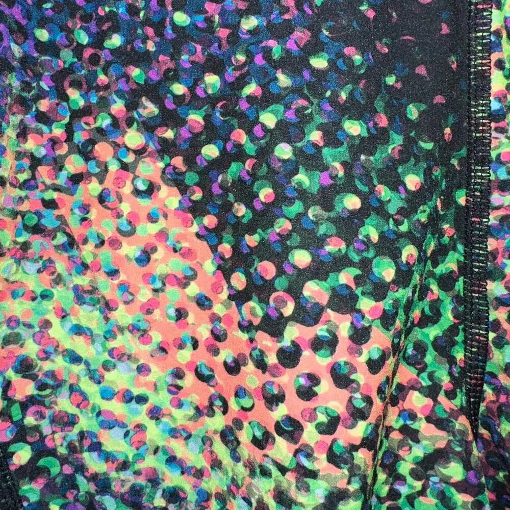 Nike Pro HyperCool Multicolor Pattern Mesh Capri Leggings Size Small